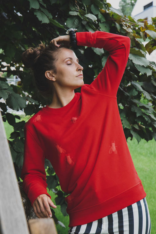 Roter Pullover mit 3D-Print mit Fliegen, Unisex Modell aus 300g Bio-Baumwolle
