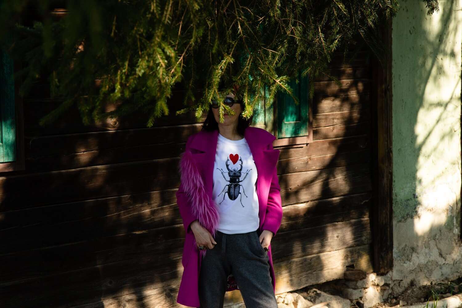 Skarabäus mit rosa Plüschherz (180g Baumwolle), Unisex-Modell