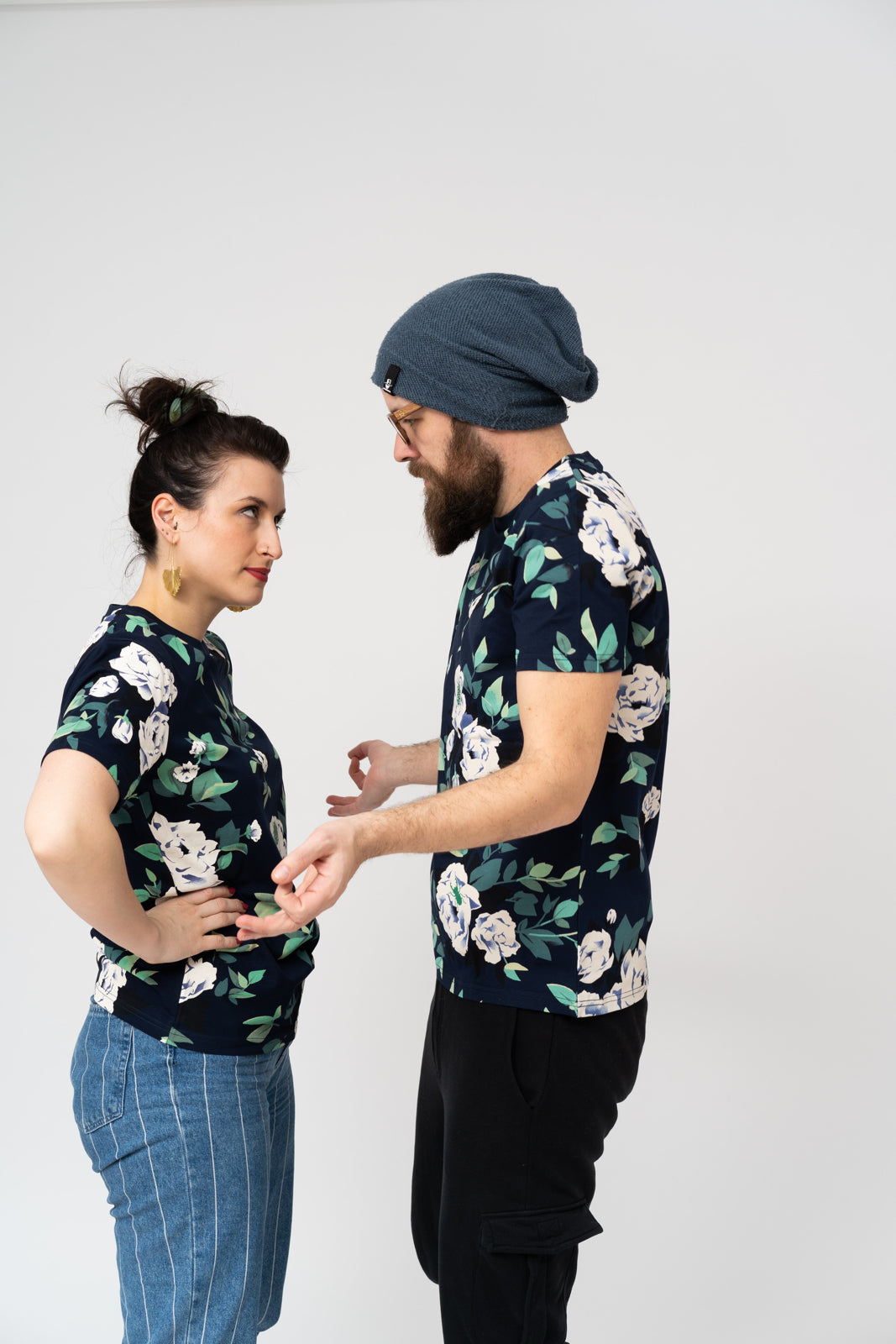 Blumen und Insekten T-Shirt, 100% BioBaumwolle/ Unisex Modell