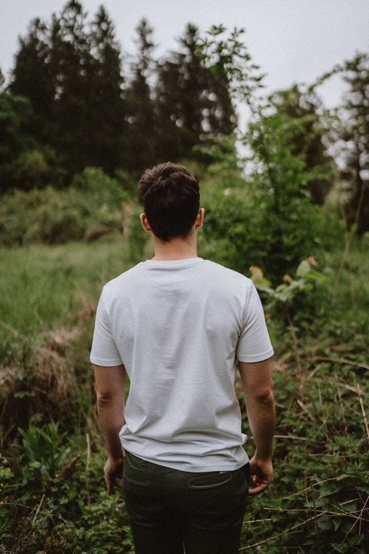 Weißes Hirschkäfer-T-Shirt für Herren mit rotem Herzen oder roter Krone, 180 Baumwolle