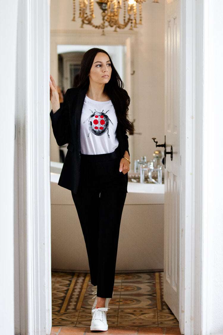 Marienkäfer – Damen oder Unisex-Modell, Kurzarm/ 100% Bio-Baumwolle