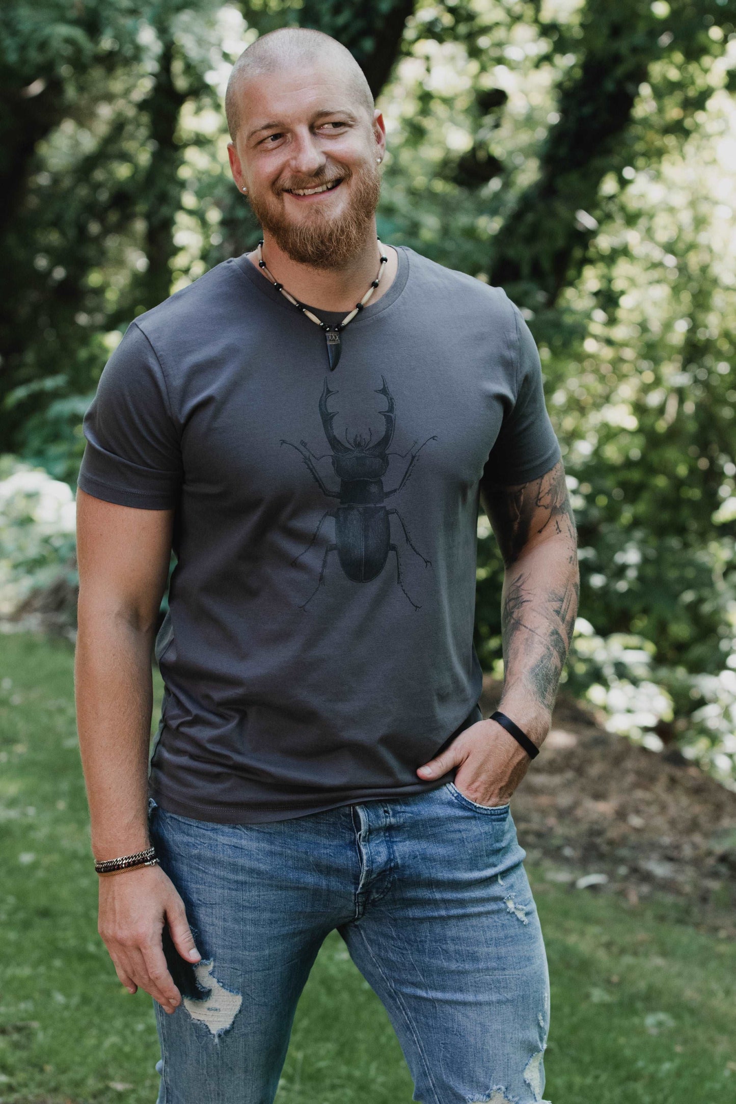 Weißes oder graues Hirschkäfer-T-Shirt für Herren, 180 Baumwolle