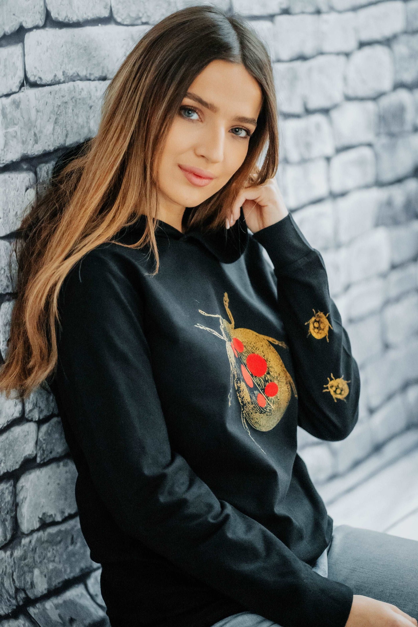 Goldener Marienkäfer, Kapuzen-Sweatshirt, Bio-Baumwolle